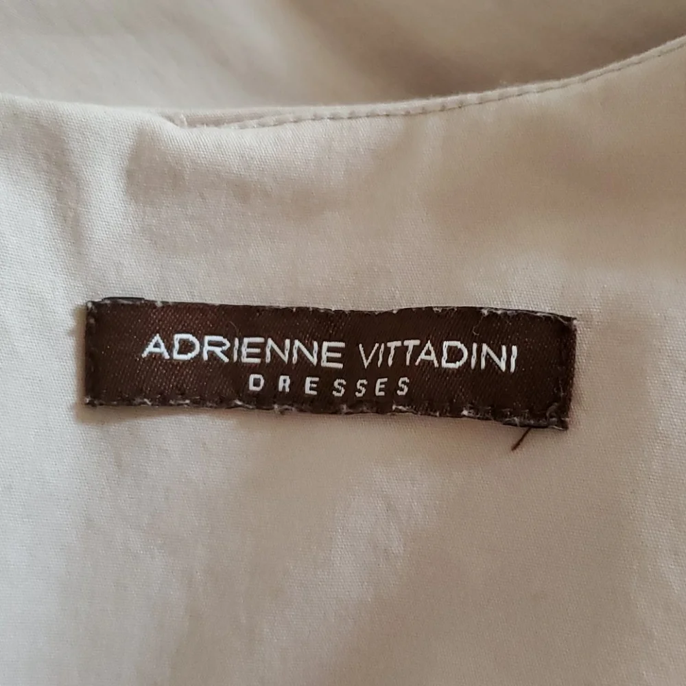 Adrienne Vittadini cream dress size 4